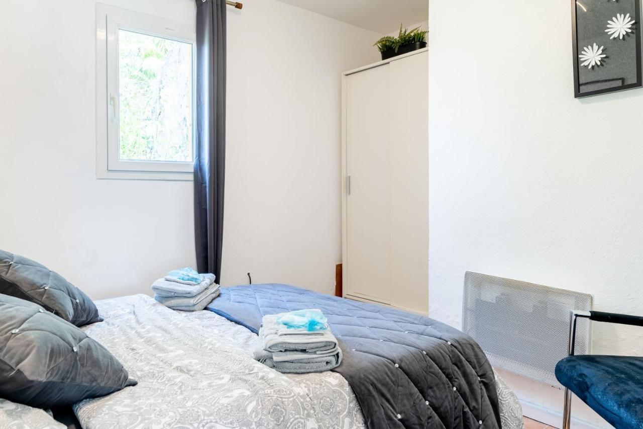 Apartamento Le Grand Thao Fréjus Exterior foto