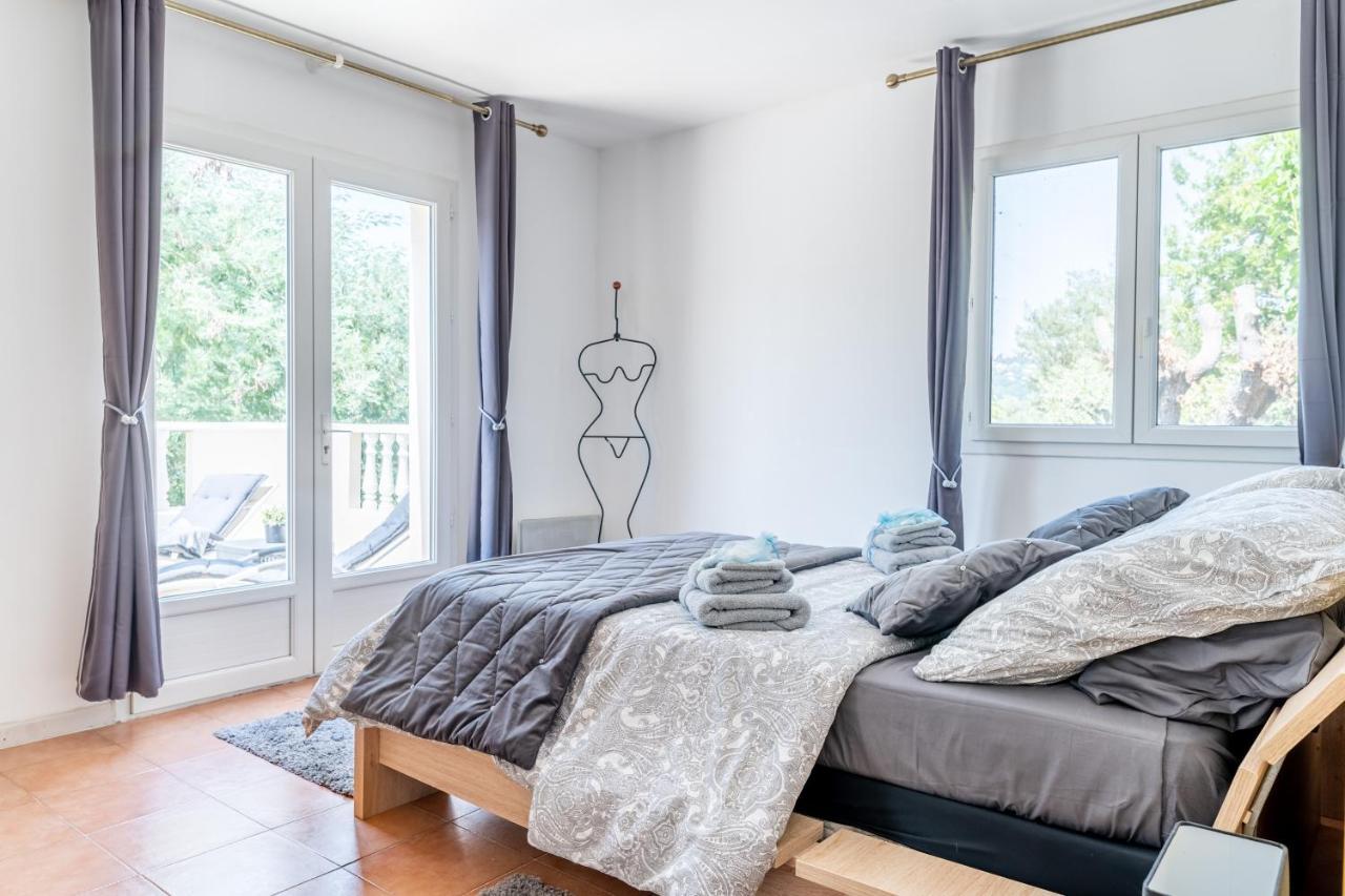 Apartamento Le Grand Thao Fréjus Exterior foto